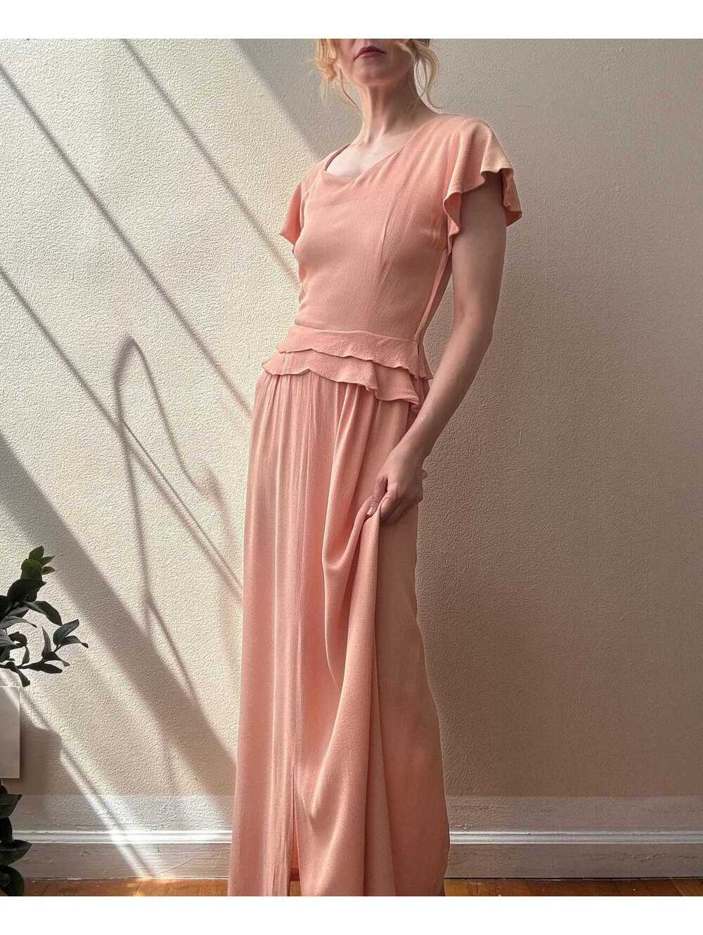 Vintage 1930s Ballet Pink Silk Crepe Flutter Sleeve Peplum Waist Maxi Dress Gown - Picture 3 of 7